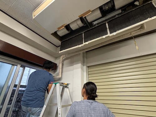 価格 値段 室外機 修理 冷房 でない 効かない エアコン 部屋 移動 交換 賃貸 引っ越し 室外機 部屋 いらない 取り付け 取り外し 外す つける 配管 隠蔽配管
