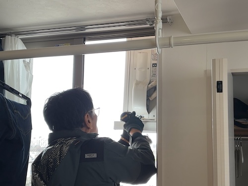 ブレーカー 業者 EV用  マンション PHEV 壊れた 明るくない きれい 換気扇 故障 わからない 早い 電源 swich ライト ドアホン 潜行 先行配管 やめる 壁の中