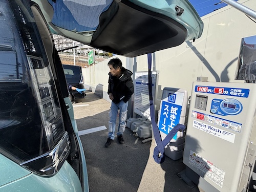 ブレーカー 業者 EV用  マンション PHEV 壊れた 明るくない きれい 換気扇 故障 わからない 早い 電源 swich ライト ドアホン 潜行 配管 先行配管 やめる 壁の中 隠蔽配管
