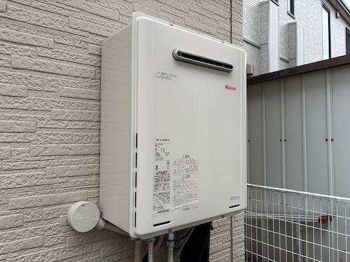 価格 値段 室外機 修理 冷房 でない 効かない エアコン 部屋 移動 交換 賃貸 引っ越し 室外機 部屋 いらない 取り付け 取り外し 外す つける 配管 隠蔽配管