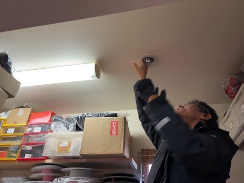 価格 値段 室外機 修理 冷房 でない 効かない エアコン 部屋 移動 交換 賃貸 引っ越し 室外機 部屋 いらない 取り付け 取り外し 外す つける 配管 隠蔽配管
