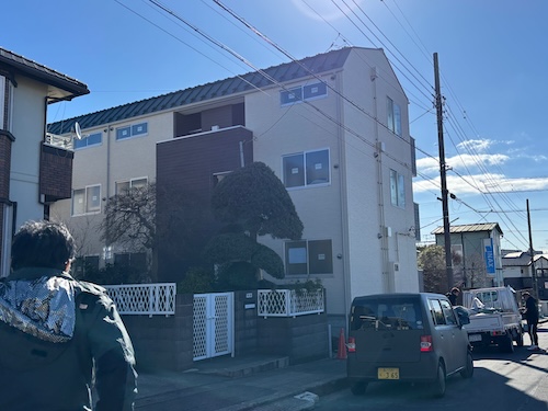 ブレーカー 業者 EV用  マンション PHEV 壊れた 明るくない きれい 換気扇 故障 わからない 早い 電源 swich ライト ドアホン 潜行 配管 先行配管 やめる 壁の中 隠蔽配管