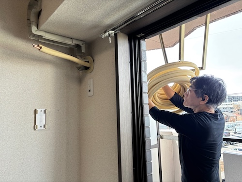 壊れた 回らない 換気扇 故障 レンジフード 動かない LED 天井 雨漏り ドアホントイレ 24時間 モ ーター 浴室 三菱 賃貸 引っ越し 室外機 部屋 移動 天井 埋込